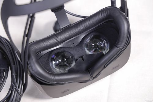 大鵬DPVR 4K眼鏡深度圖賞 一塊掌上IMAX屏幕離我們有多遠？